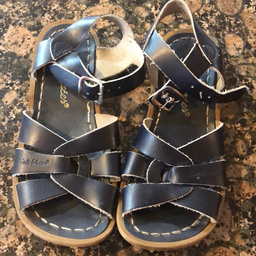 Saltwater navy sandals!